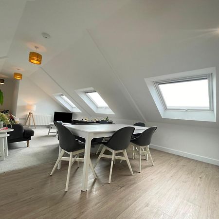 Stunning Penthouse In Penzance "Amazing Sea Views" Lägenhet Exteriör bild