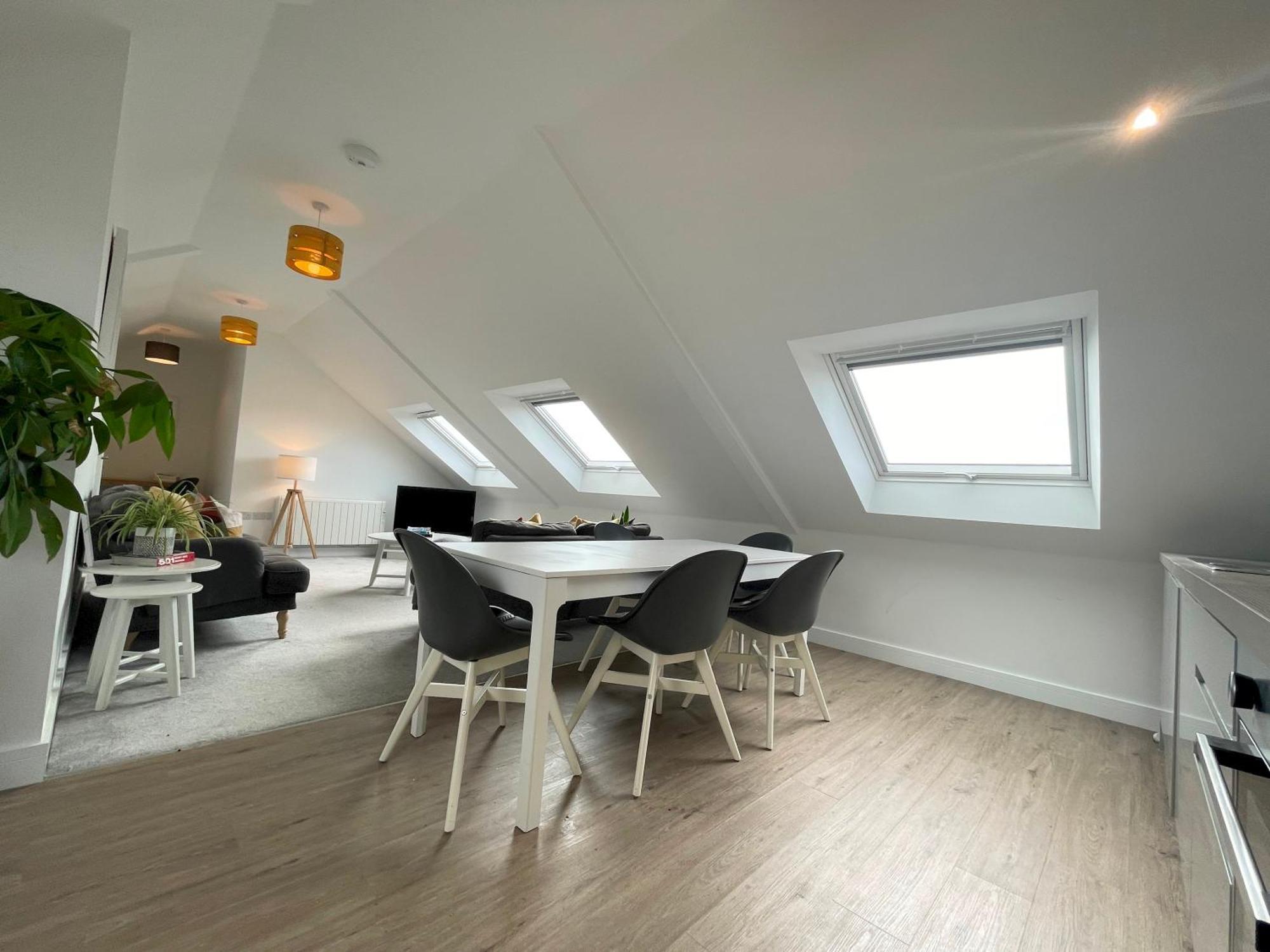 Stunning Penthouse In Penzance "Amazing Sea Views" Lägenhet Exteriör bild